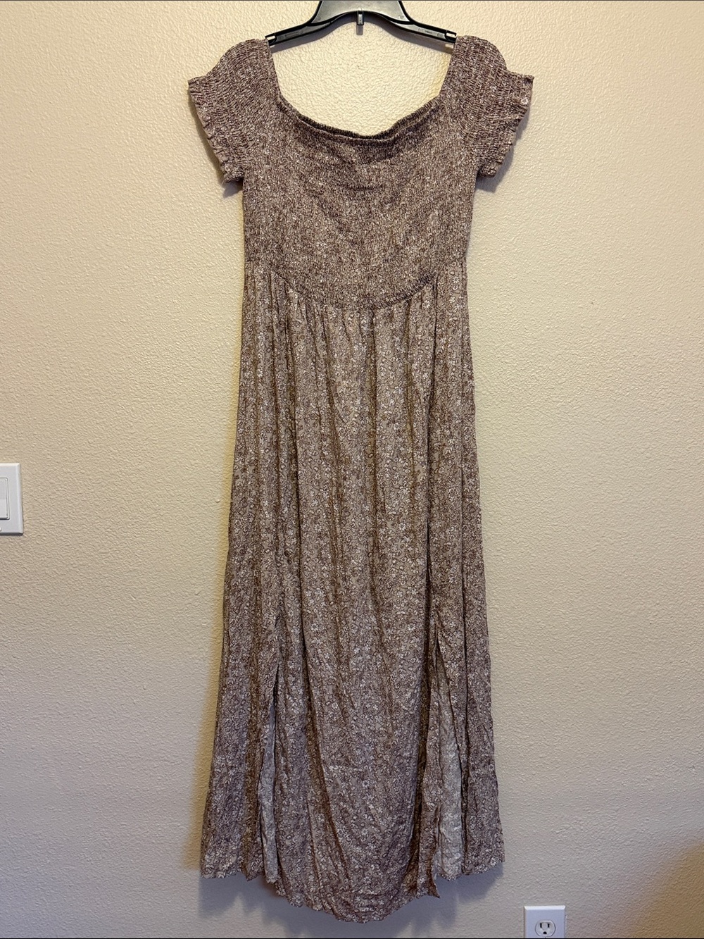 SHEIN Taupe-Brown Floral Maxi Dress with Short Sleeves